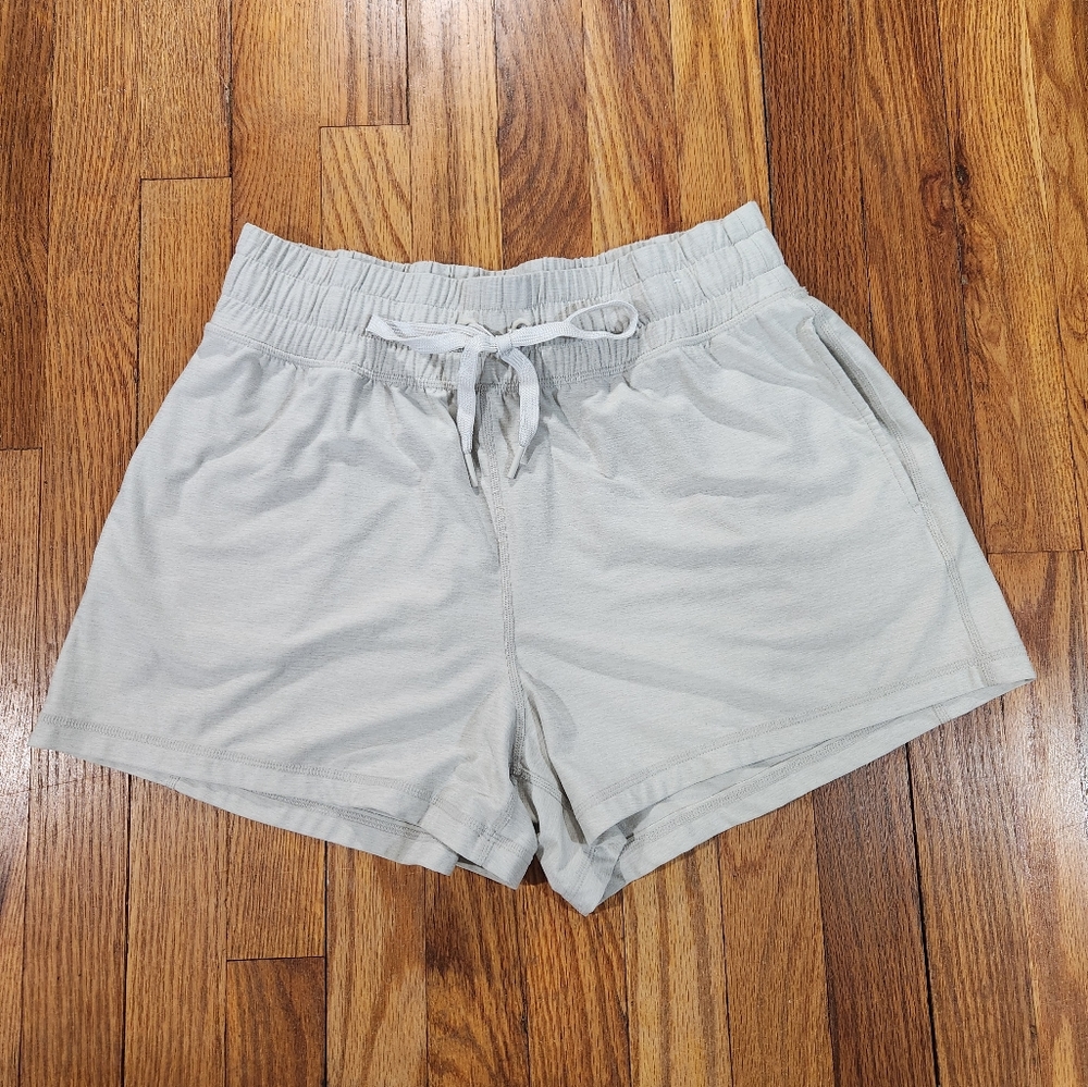 FLEX size medium Athletic shorts